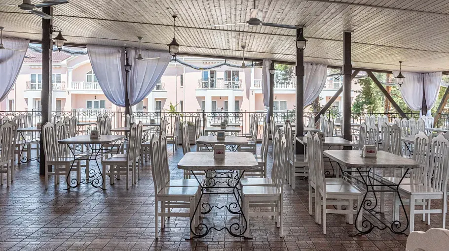 Рестораны и бары